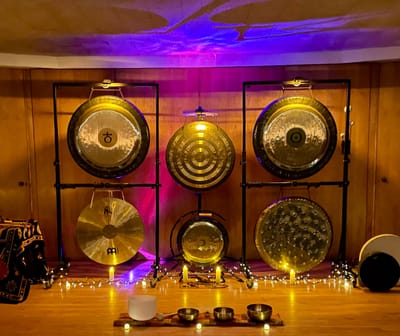 Gong Baths in Kings Langley, Hertfordshire image
