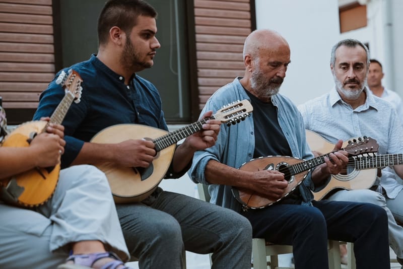 ΤΟ ΜΑΝΤΟΛΙΝΟ ΣΤΗΝ ΚΡΗΤΗ