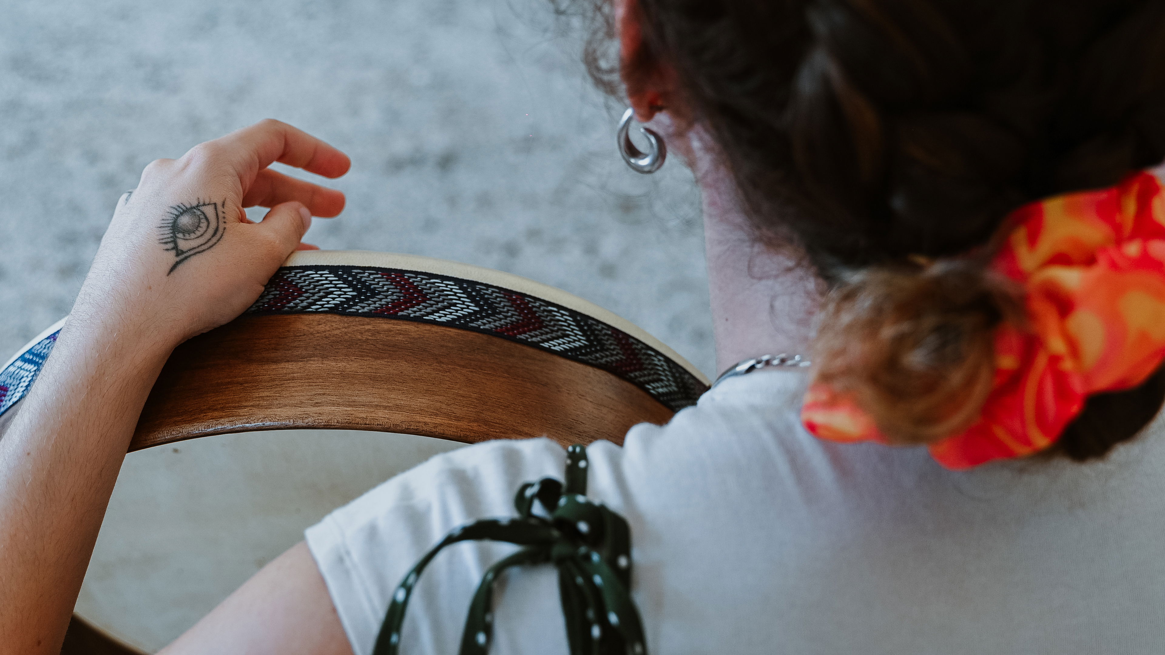 TRADITIONAL PERCUSSIONS IN THE MUSIC OF CRETE AND THE AEGEAN