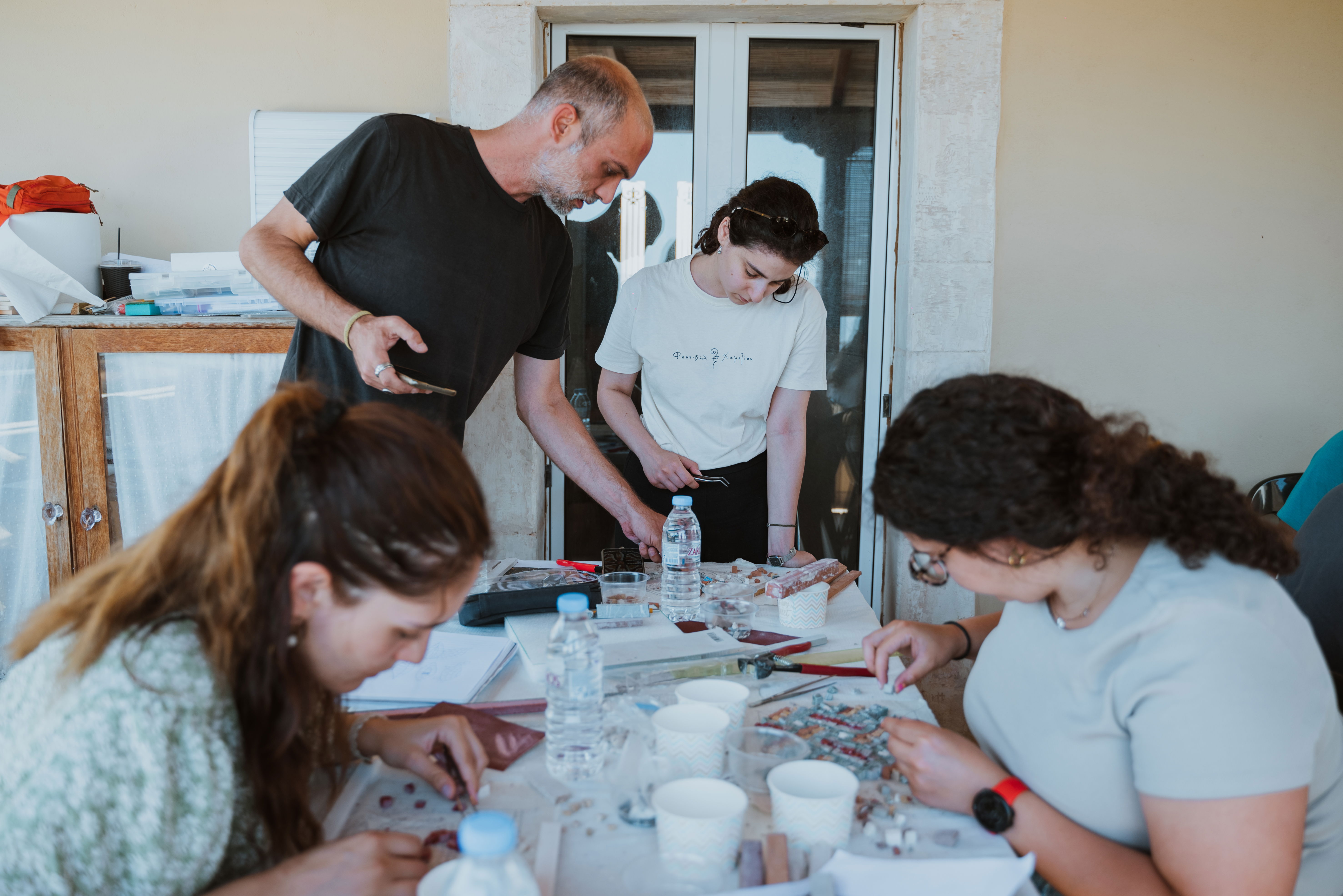 MOSAIC: STYLE AND MANUFACTURING TECHNIQUES