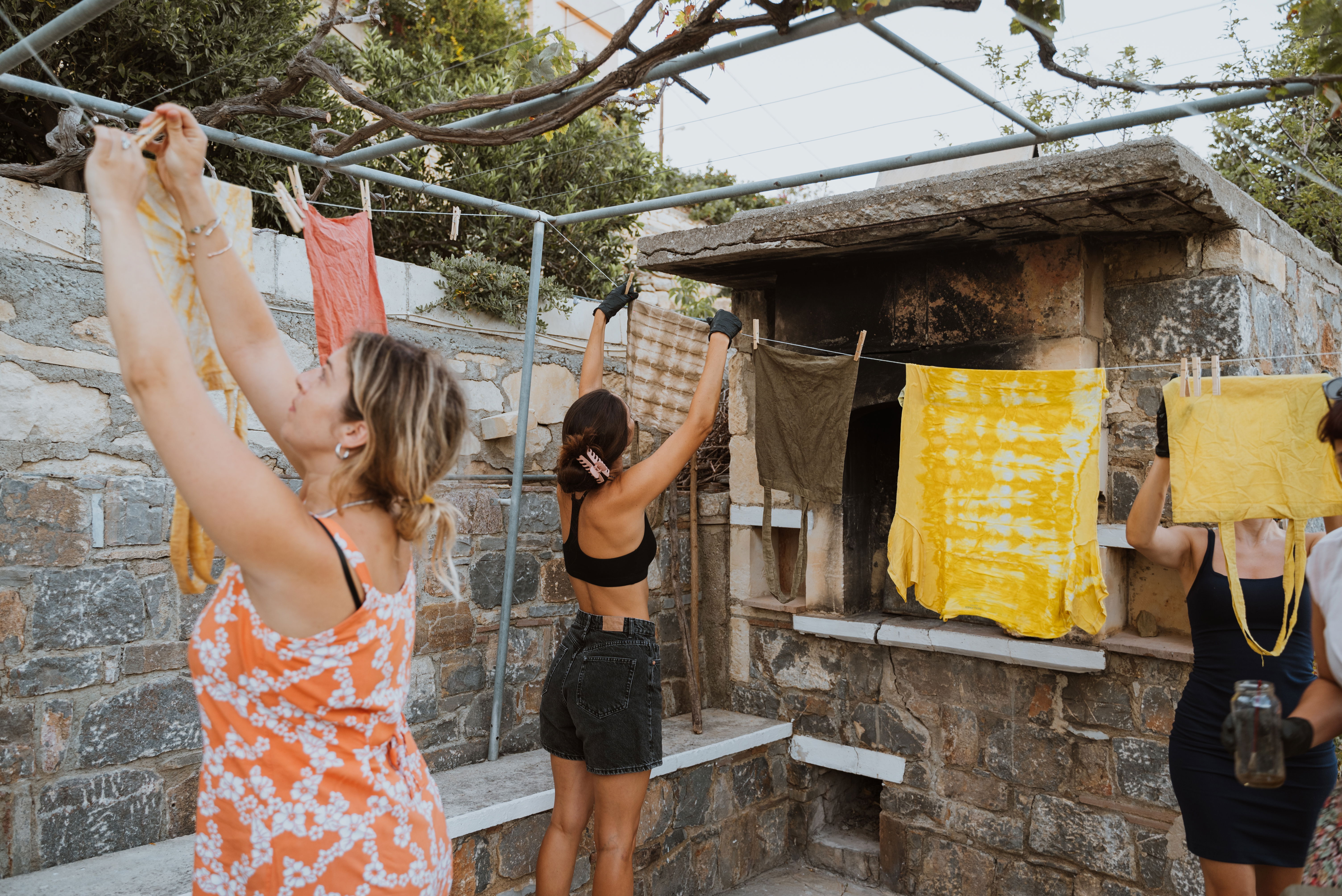 TEXTILE AND NATURAL DYEING WORKSHOP