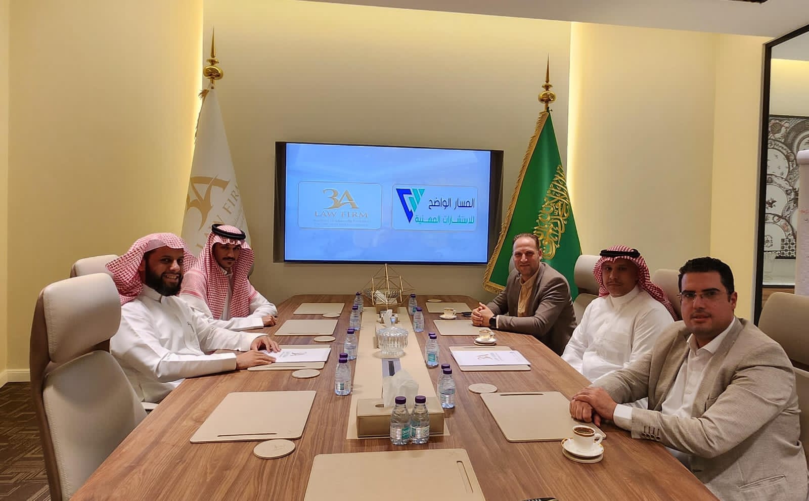 Signing of a strategic cooperation agreement between 3A Law Firm and Al Masar Al Wadheeh Professional Consulting Company