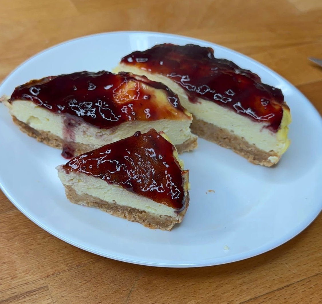 Cheesecake cotta con marmellata