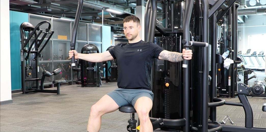Pec Fly Machine