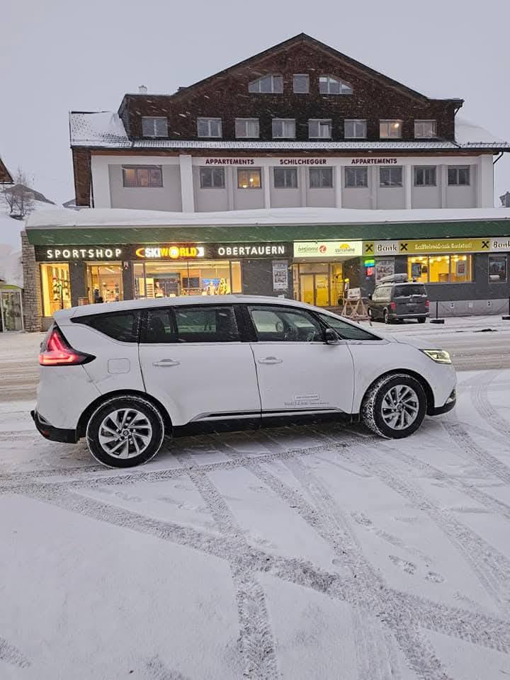 GRADSKI I MEĐUGRADSKI PRIJEVOZ PUTNIKA I ROBE