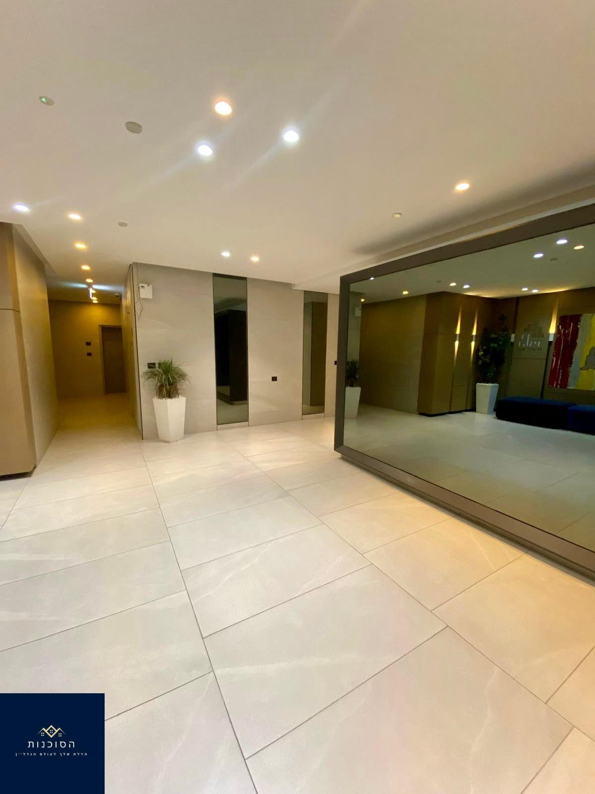 למכירה!!! בהזדמנות שלא תחזור .