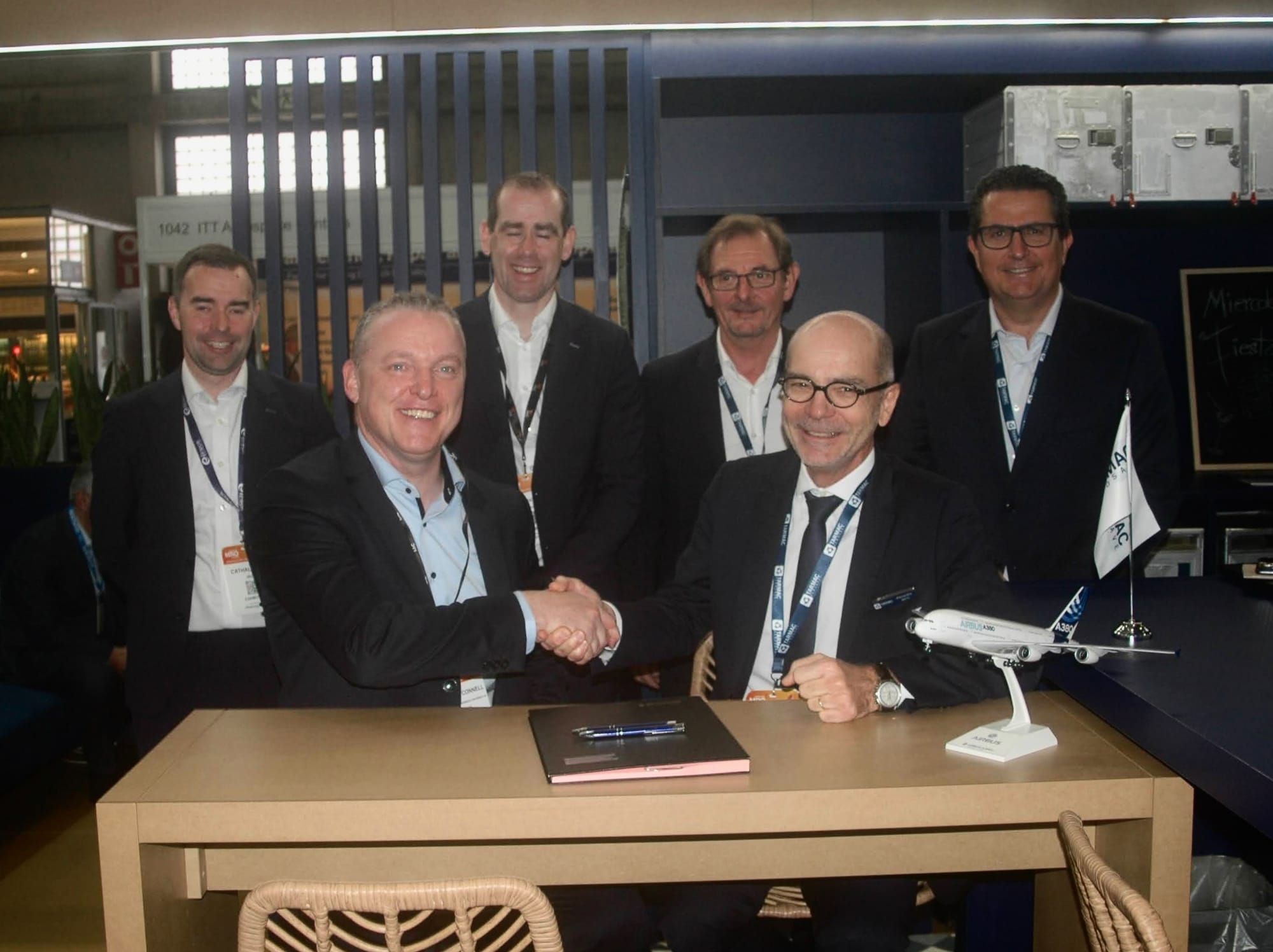 INTERNATIONAL AEROSPACE COATINGS (IAC) Y TARMAC FIRMAN  ACUERDO DE COLABORACIÓN EN EL MRO EUROPE BARCELONA.