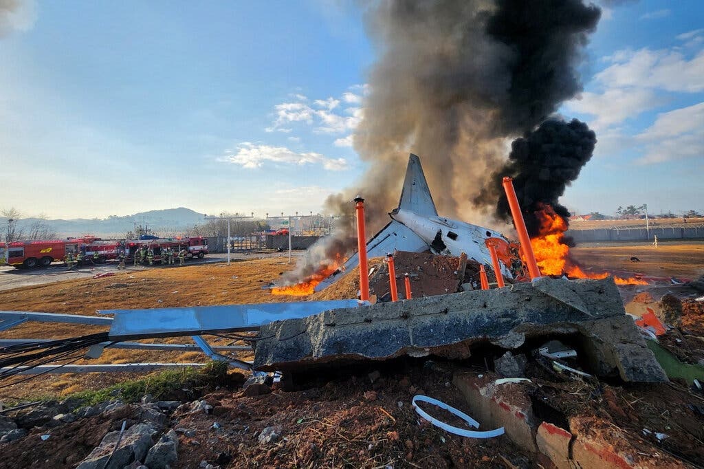 TRÁGICO ACCIDENTE DE UN BOEING 737-800 DE LA COMPAÑÍA SURCOREANA JEJU AIR