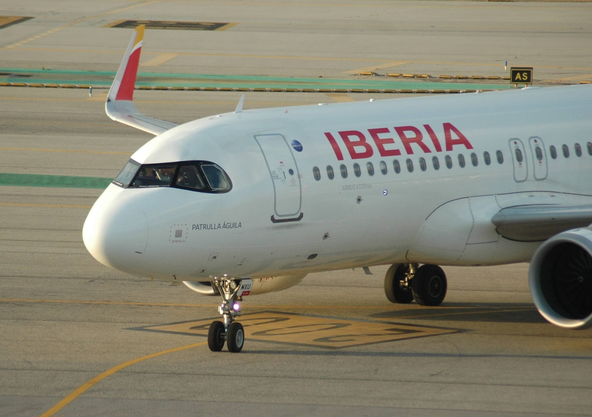 IBERIA A320NEO "Patrulla Aguila"