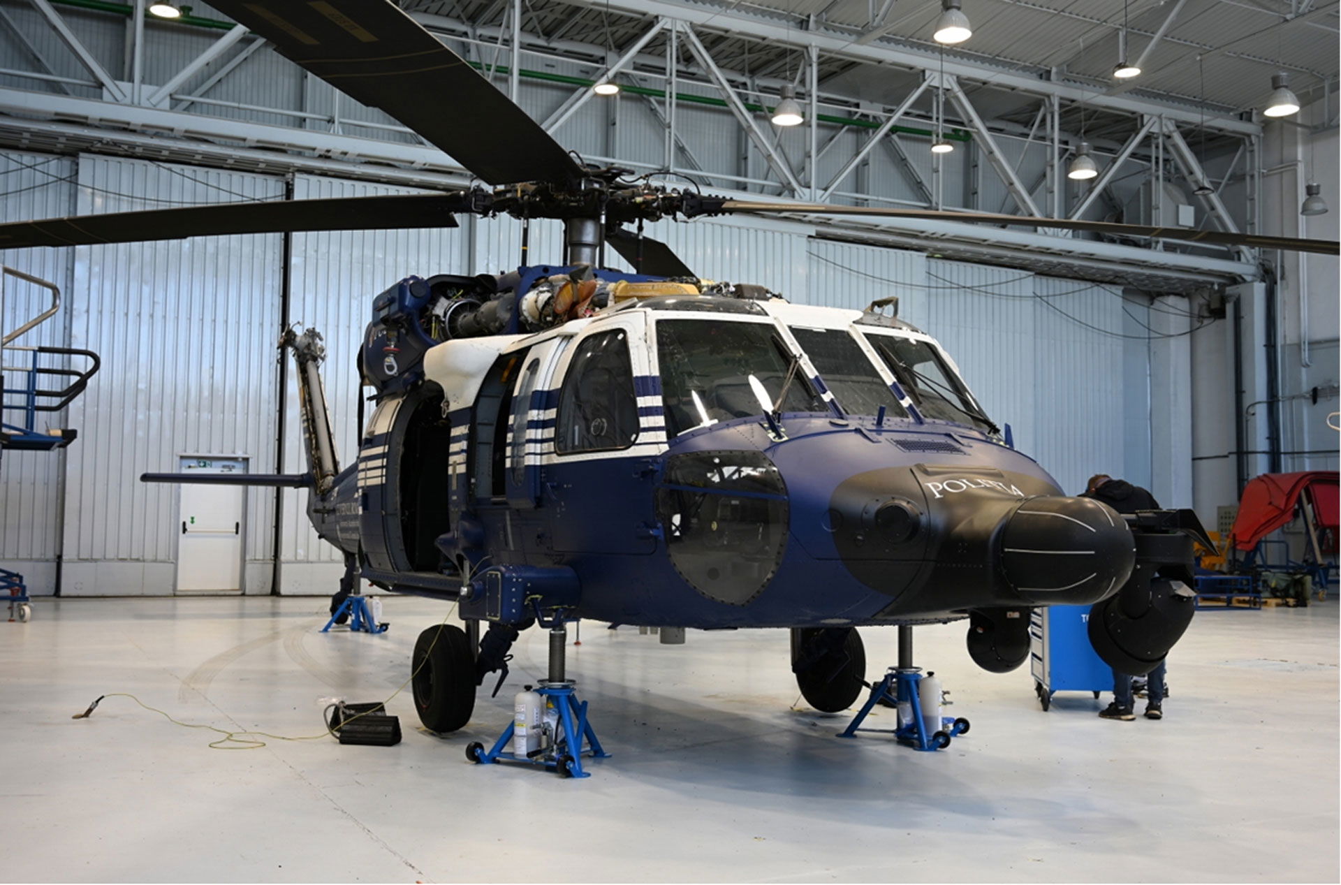 AEROSTAR COMPLETA LA PRIMERA INSPECCIÓN DE MANTENIMIENTO RUTINARIO DEL BLACK HAWK RUMANO.