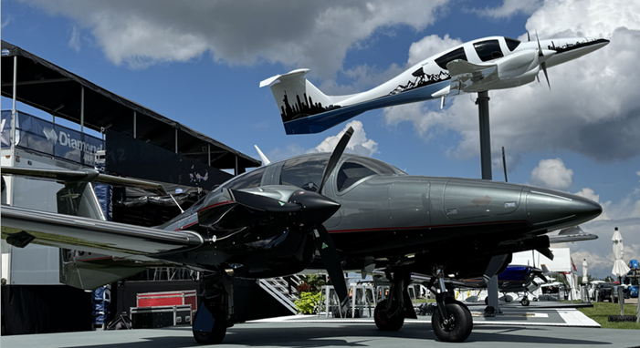 DIAMOND AIRCRAFT PRESENTA SU GAMA AL COMPLETO EN EL OSHKOSH 2025