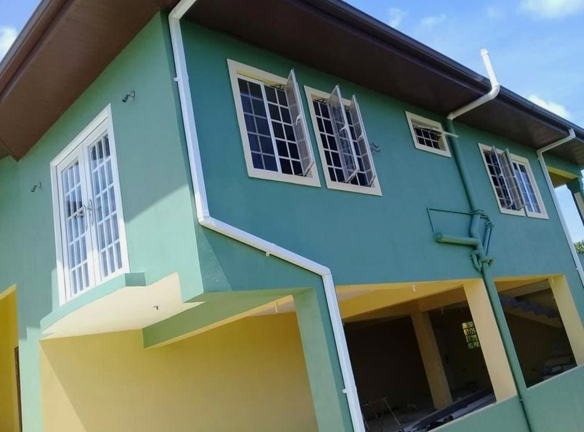 Full COnstruction, Aripero (South Trinidad)