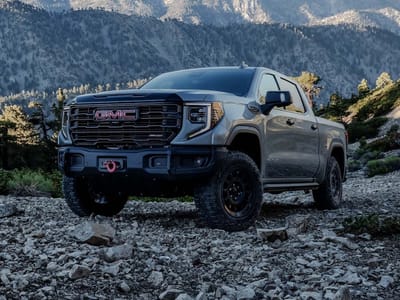Top 10 Most Powerful Pickup Trucks On The Market