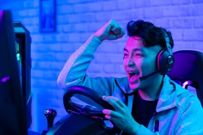 What I Wish I Knew Before Buying a Sim Racing Wheel