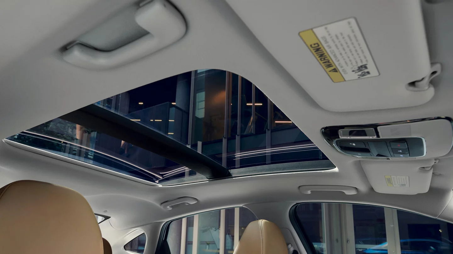 2023 sonata panoramic-sunroof Via Hyundai.