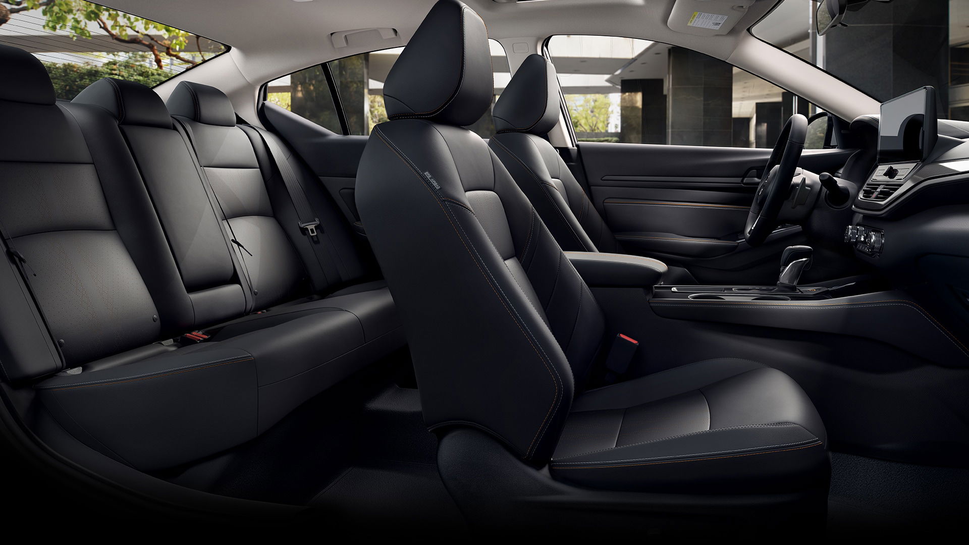 2023-nissan-altima-passenger-side-view-of-seats.