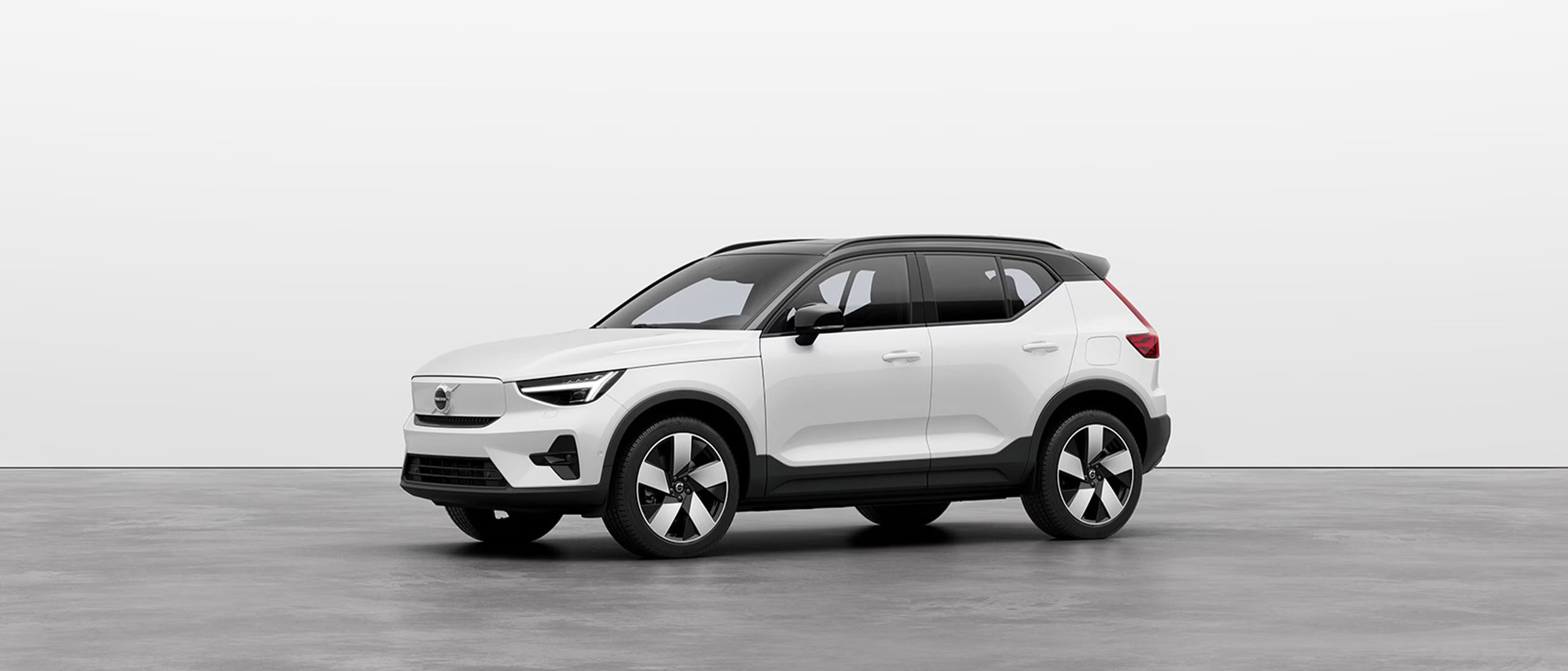 Volvo XC40 Recharge Via Volvo.