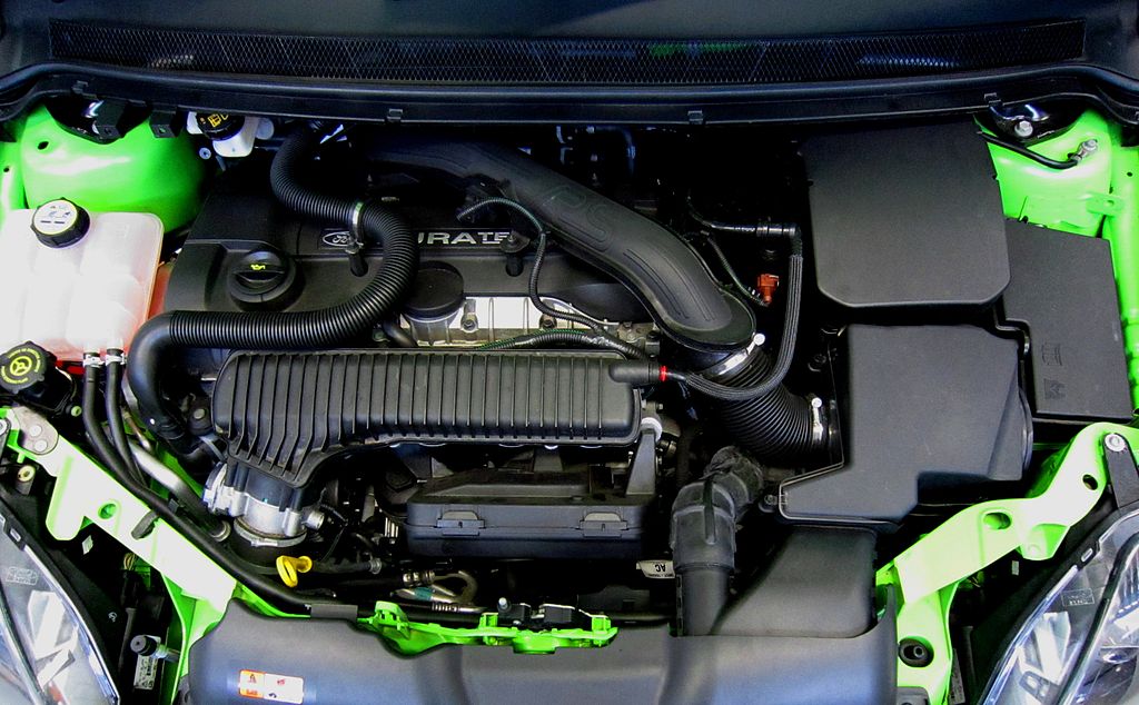 Ford_Focus_RS engine NRMA Motoring and Services via Wikimedia.