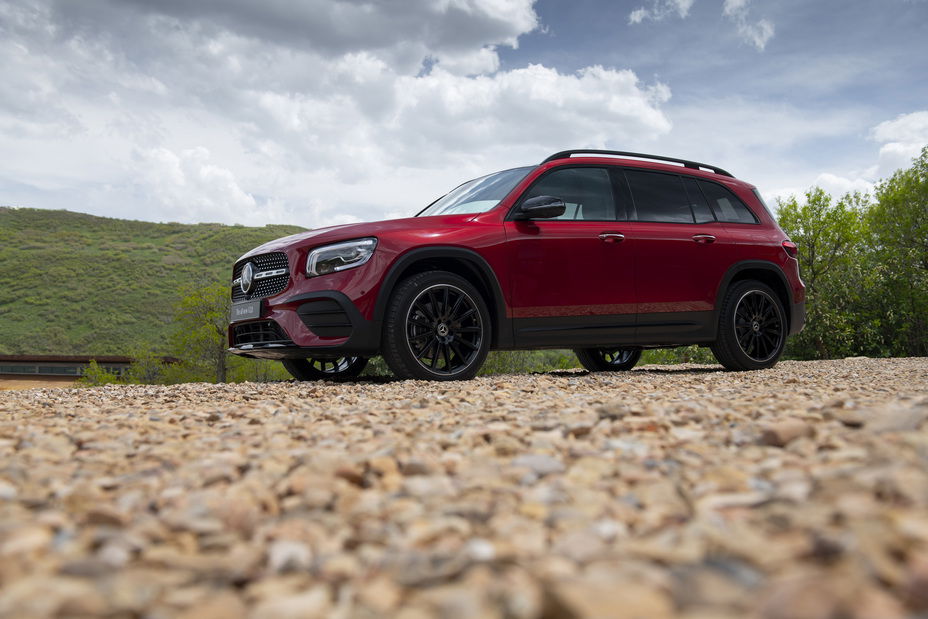 Features of the 2023 Mercedes-Benz GLB-Class.