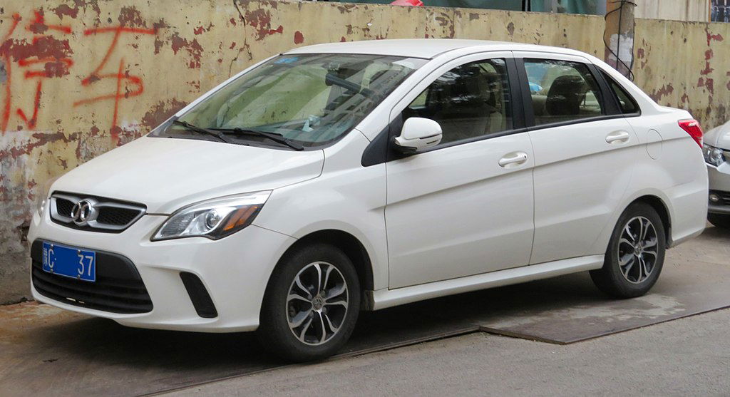 cheap cars made in China, 2016_BAIC_Senova_D20_sedan,_front KevAuto via Wikimedia.