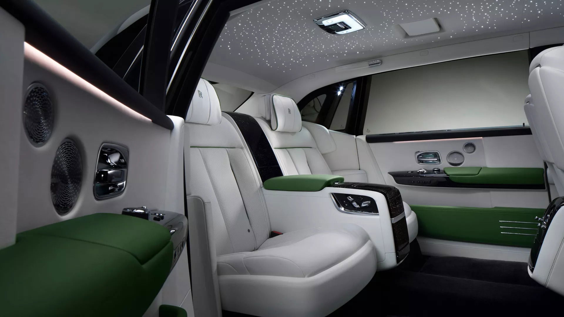 Rolls-Royce Phantom interior.