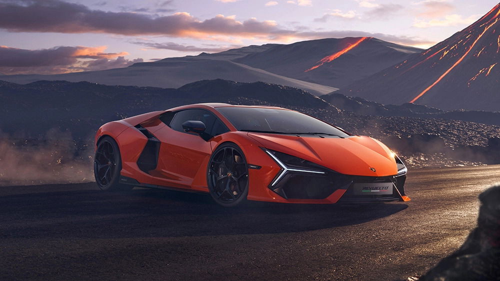 2024 Lamborghini Revuelto