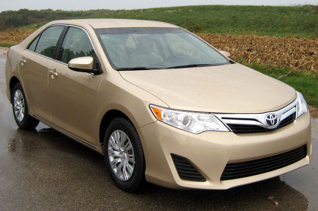 What does the XLE mean in the Toyota Camry?