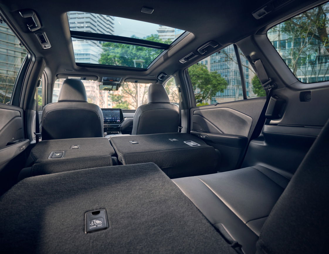 2024 Lexus TX spacious cabin.