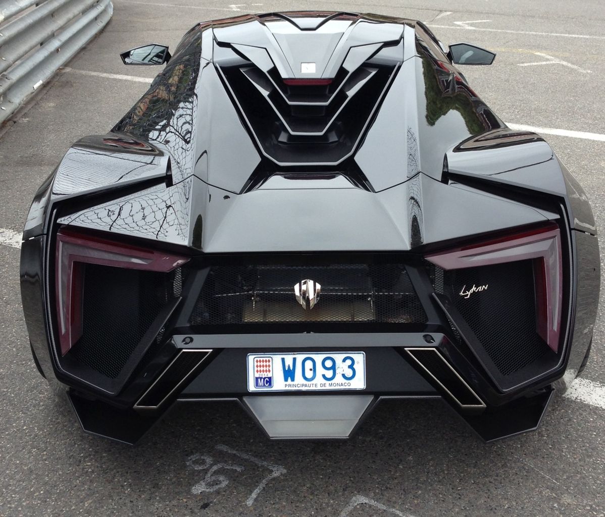 Expensive luxury cars - Lykan Hypersport at the Principaute_de_Monaco_april_2014 Ciuffone69 via Wikimedia