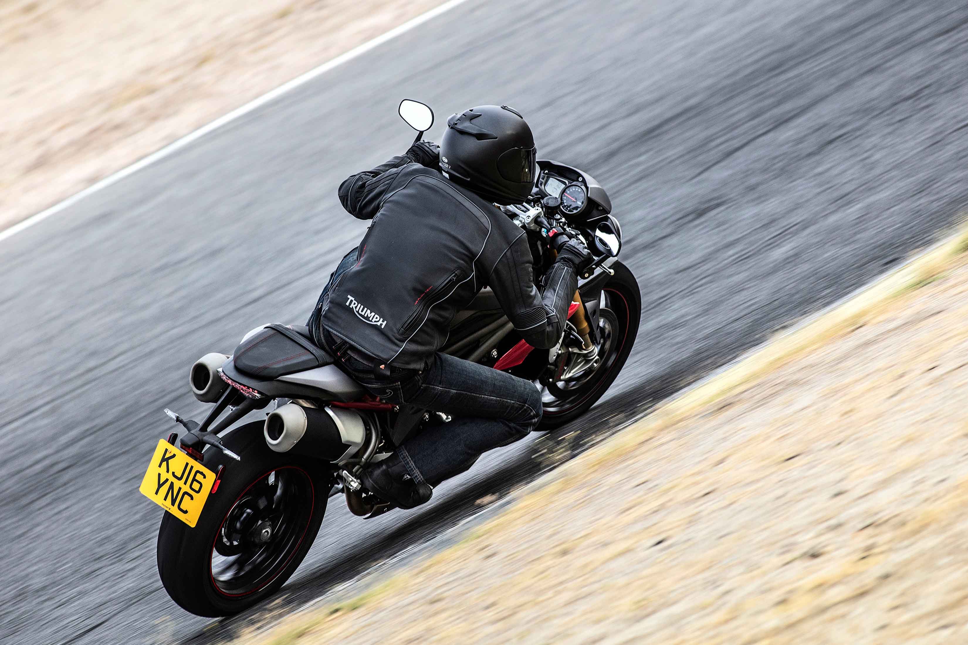 Triumph Speed Triple handling.