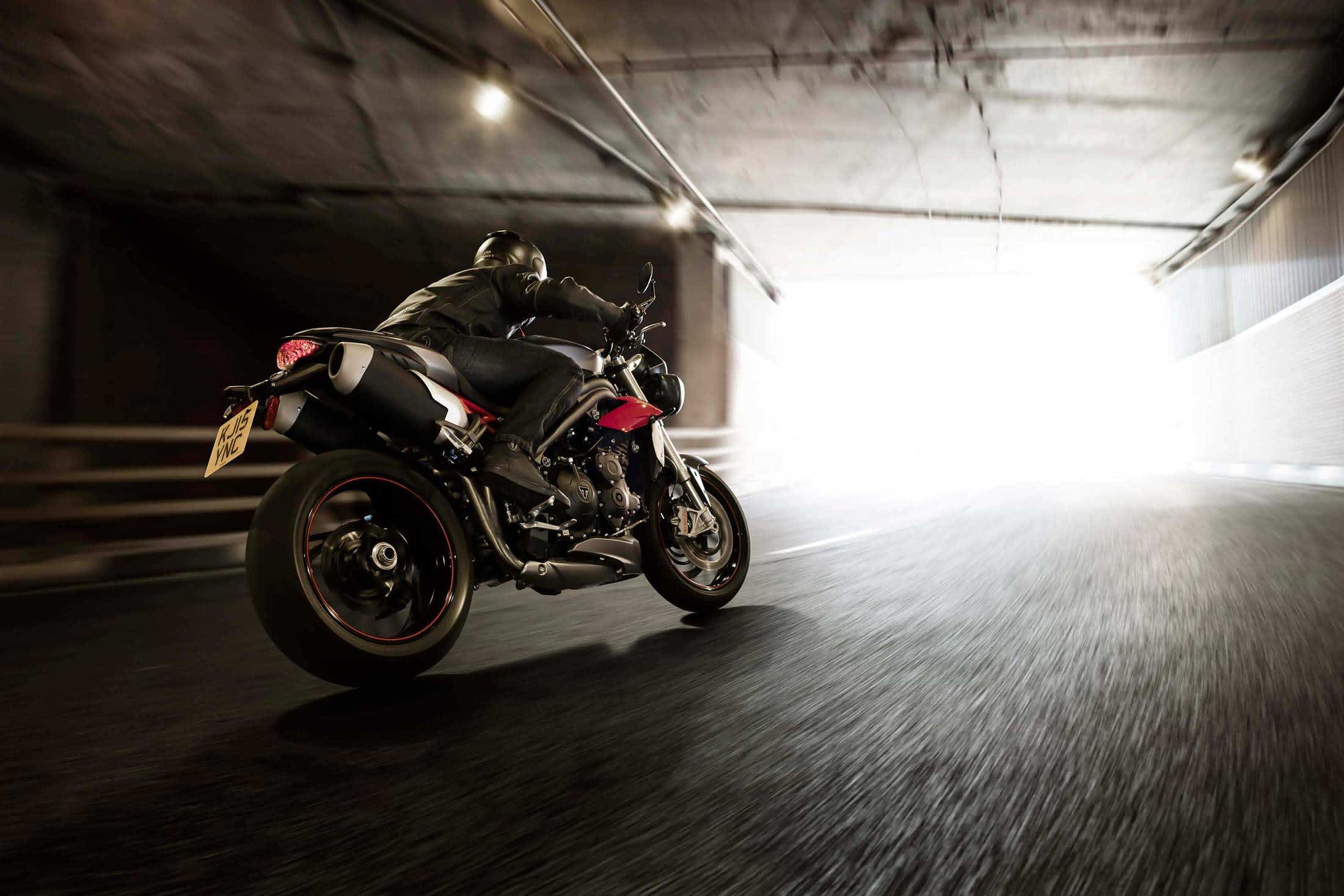 Triumph Speed Triple design.