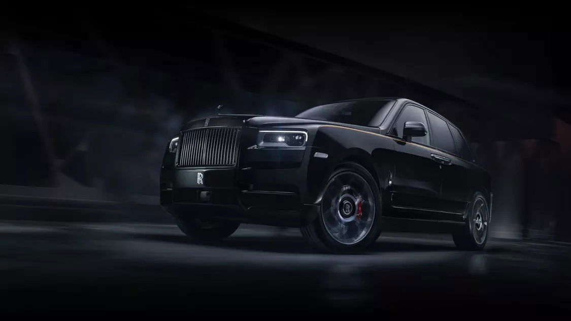 2024 Rolls-Royce Cullinan performance.