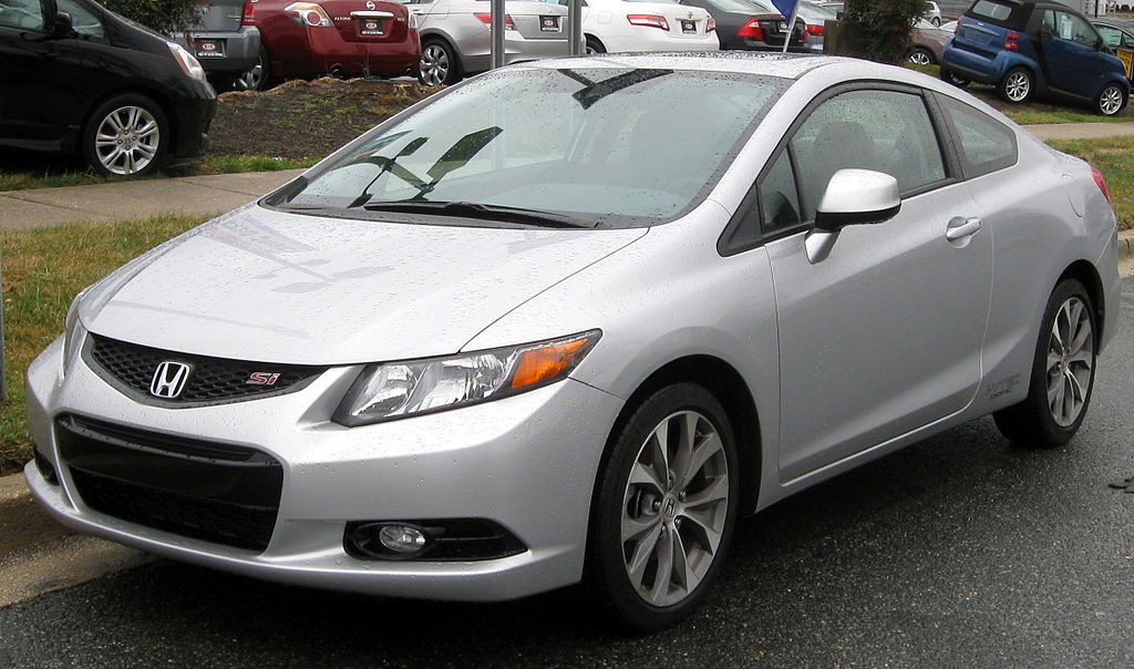 Fatsest selling tokunbo cars in Nigeria - 2012_Honda_Civic_Si_coupe IFCAR via Wikimedia.