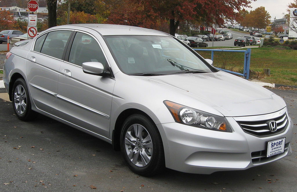 The bestselling used cars in Nigeria and their prices - 2012_Honda_Accord_SE_sedan IFCAR via Wikimedia.