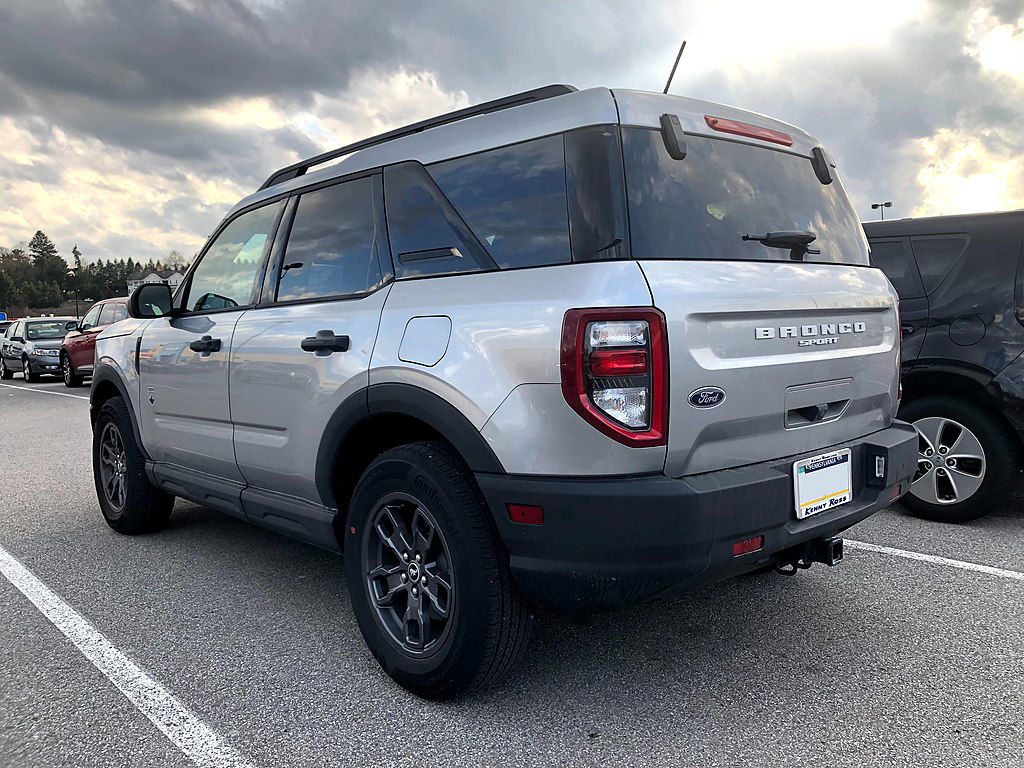 2021 Ford Bronco Sport trim levels - 2021_Ford_Bronco_Sport_Big_Bend,_rear_left Cutlass via Wikimedia.