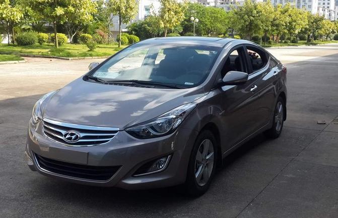 Frequently stolen cars - Hyundai Elantra.