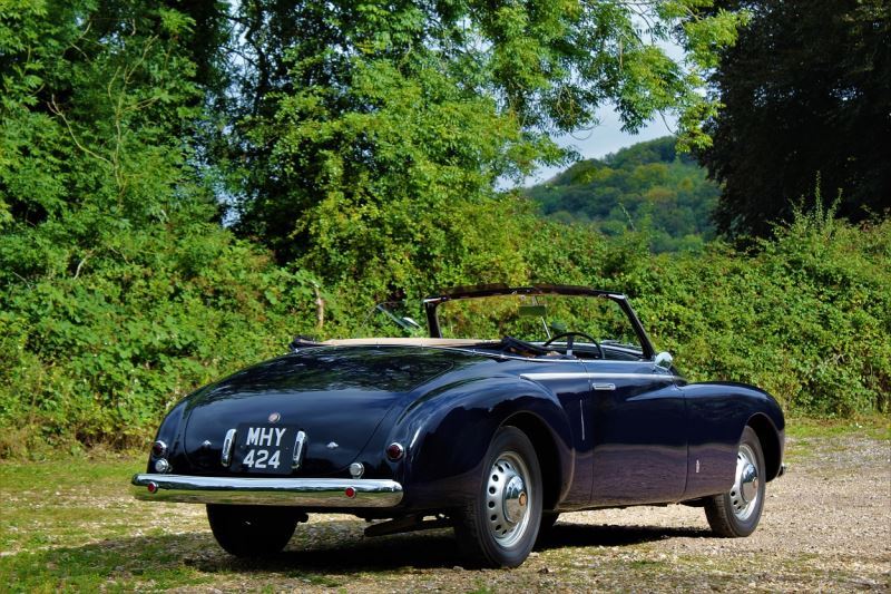 1950 Bristol 401 Farina Cabriolet design via SLJ Hacket.jpeg.