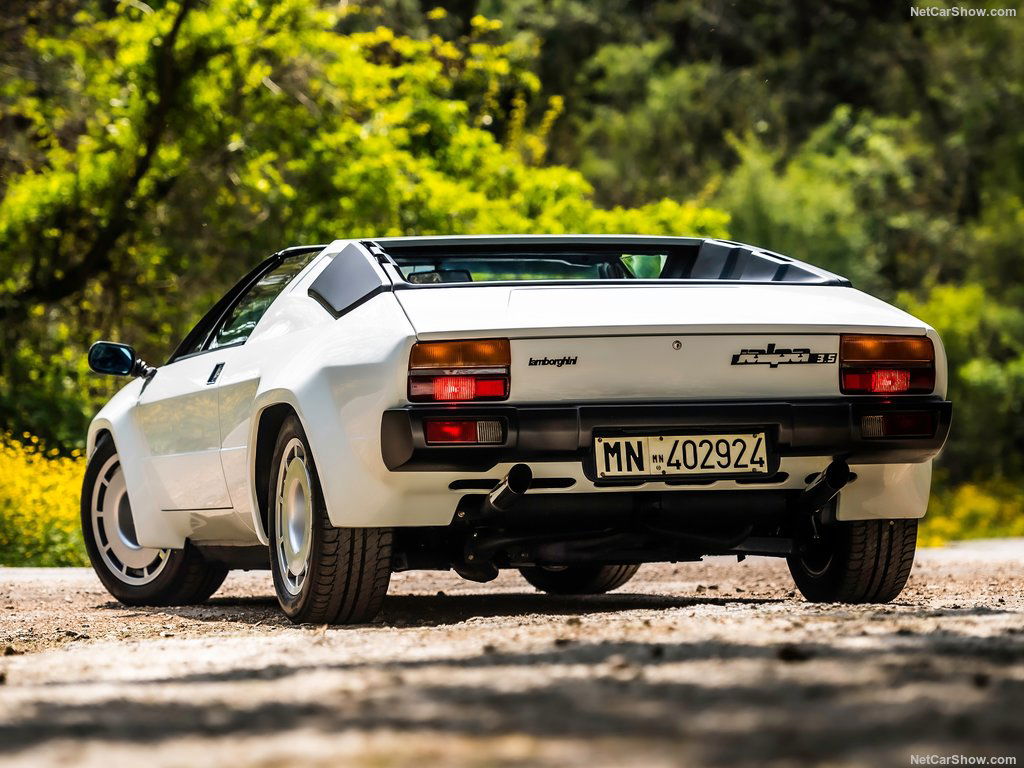 1981 Lamborghini-Jalpa rear.