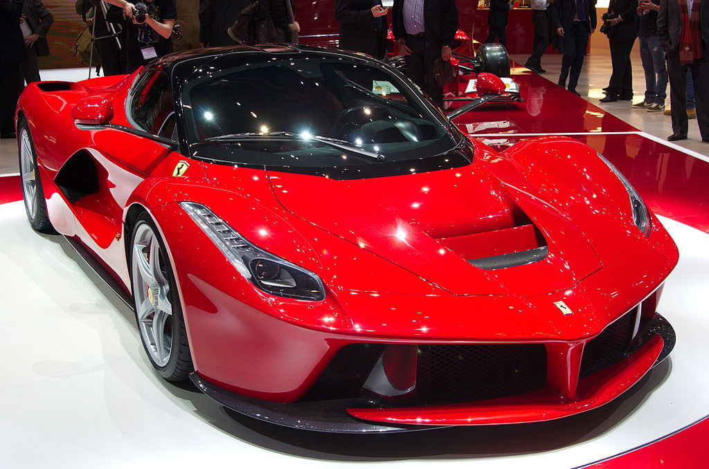 2013_-_Ferrari_LaFerrari_front_left_view Clément Bucco-Lechat via Wikimedia.