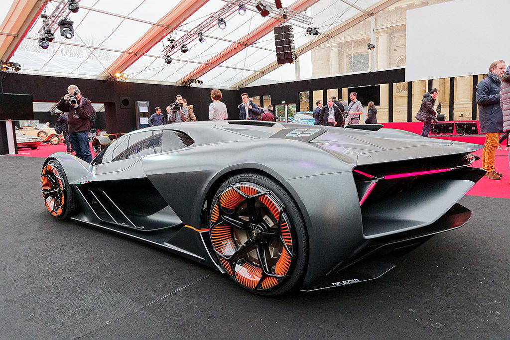 2018_-_Lamborghini_Terzo_Millennio self-repair_Thesupermat via Wikimedia.