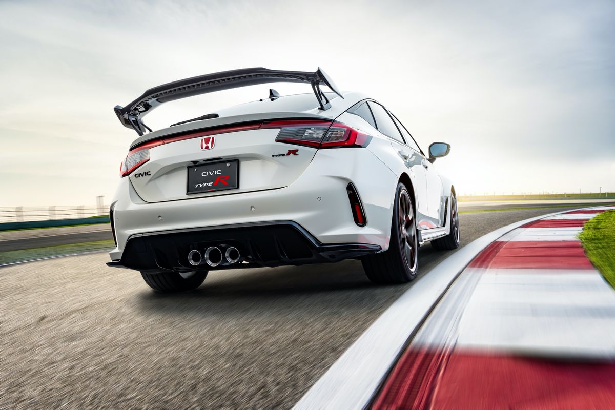 2023 Honda Civic Type R rear.