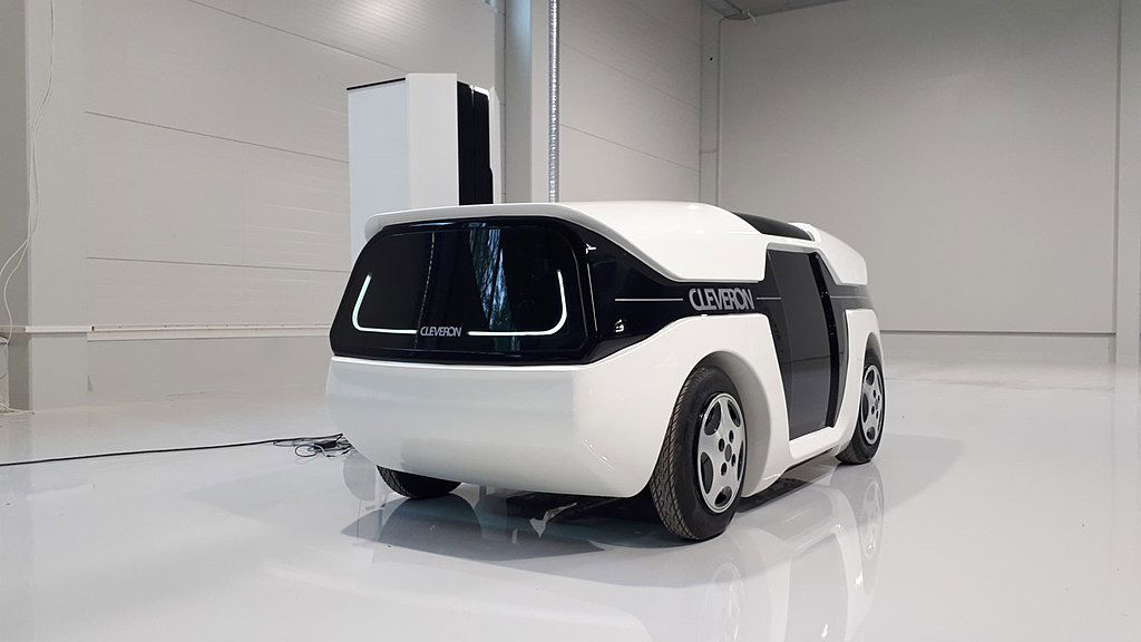 Cleveron_self-driving_robot_courier Jprmg via Wikimedia.