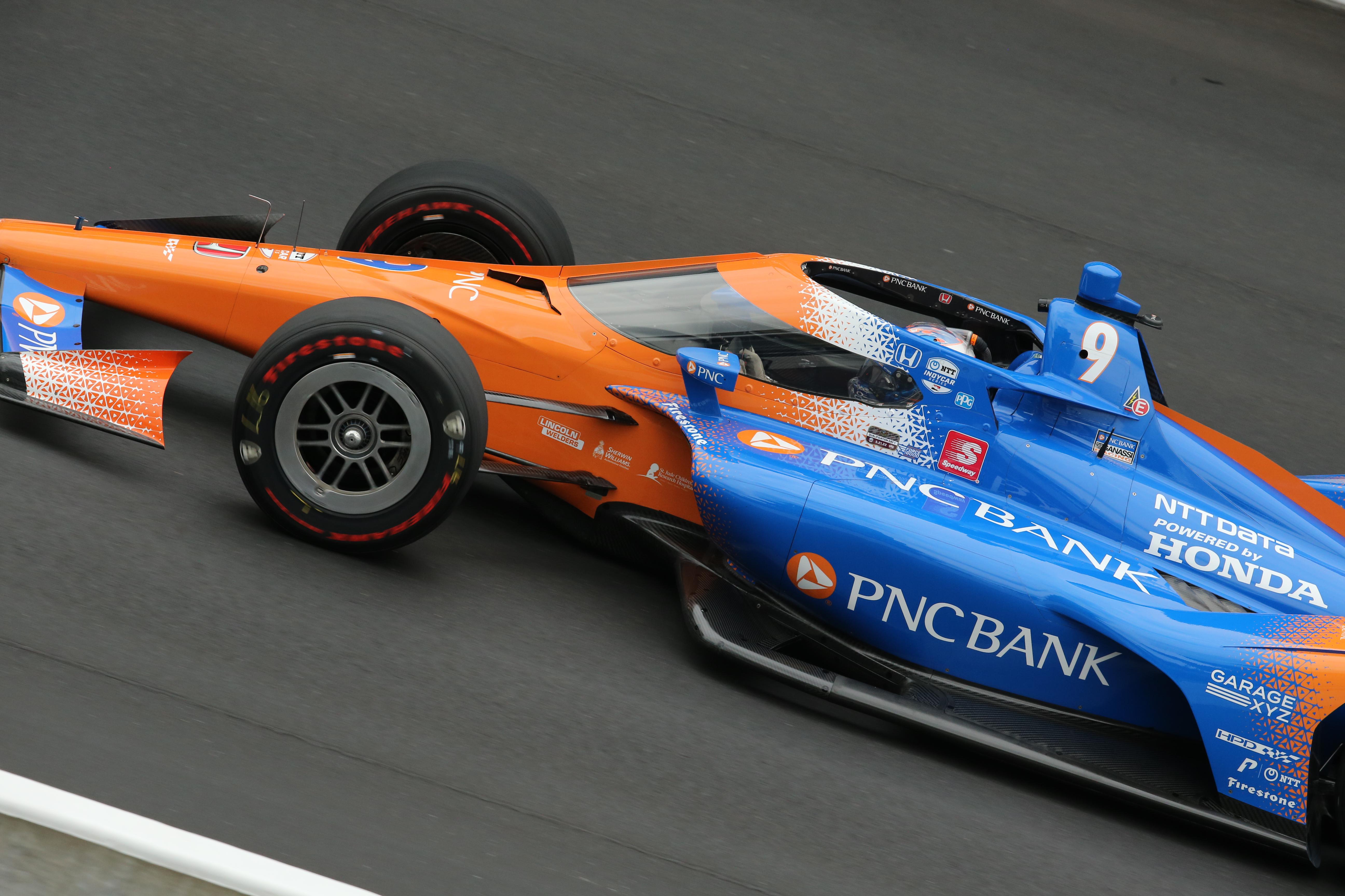 Dallara DW12 in action at the 2023 IndyCar series via The Race.