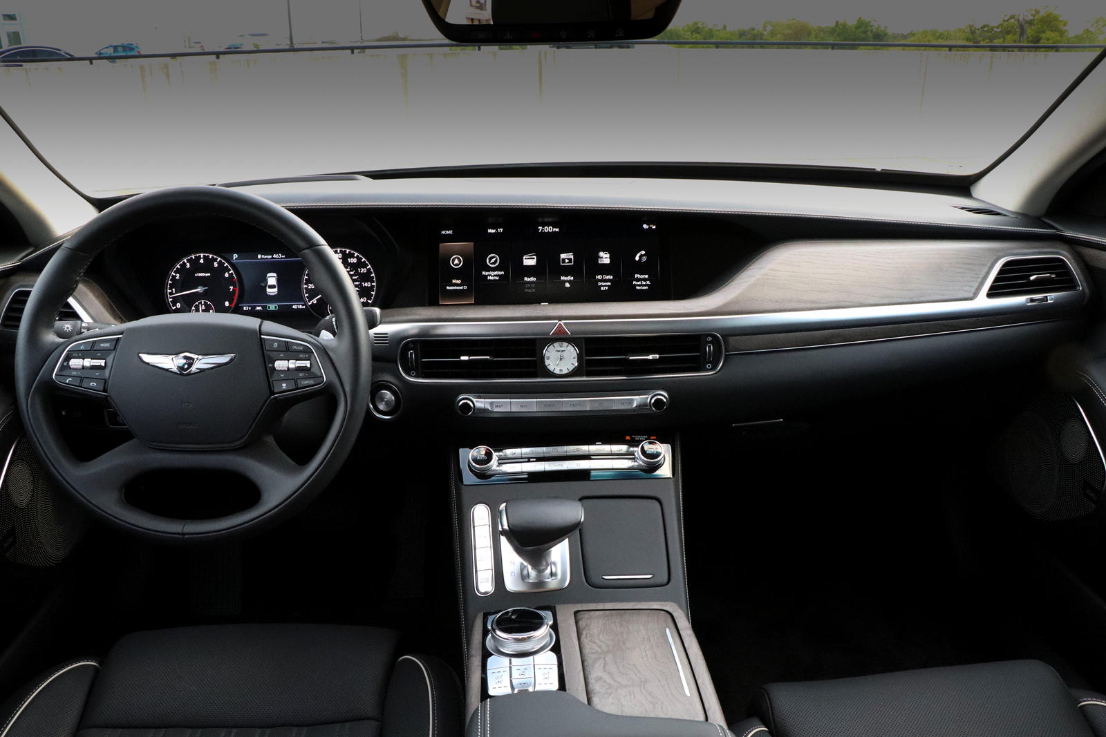 2022-genesis-g90-dashboard-carbuzz.