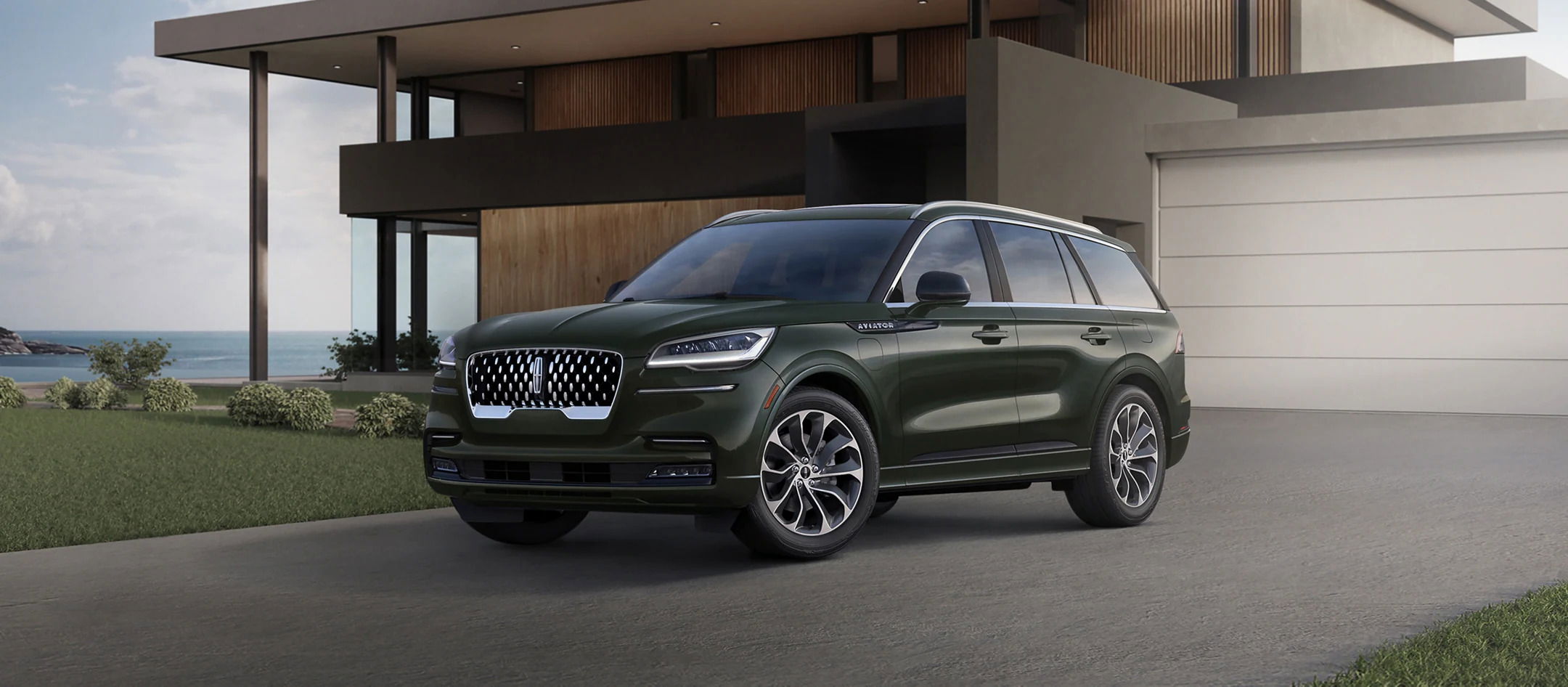 2023 Lincoln Aviator PHEV.