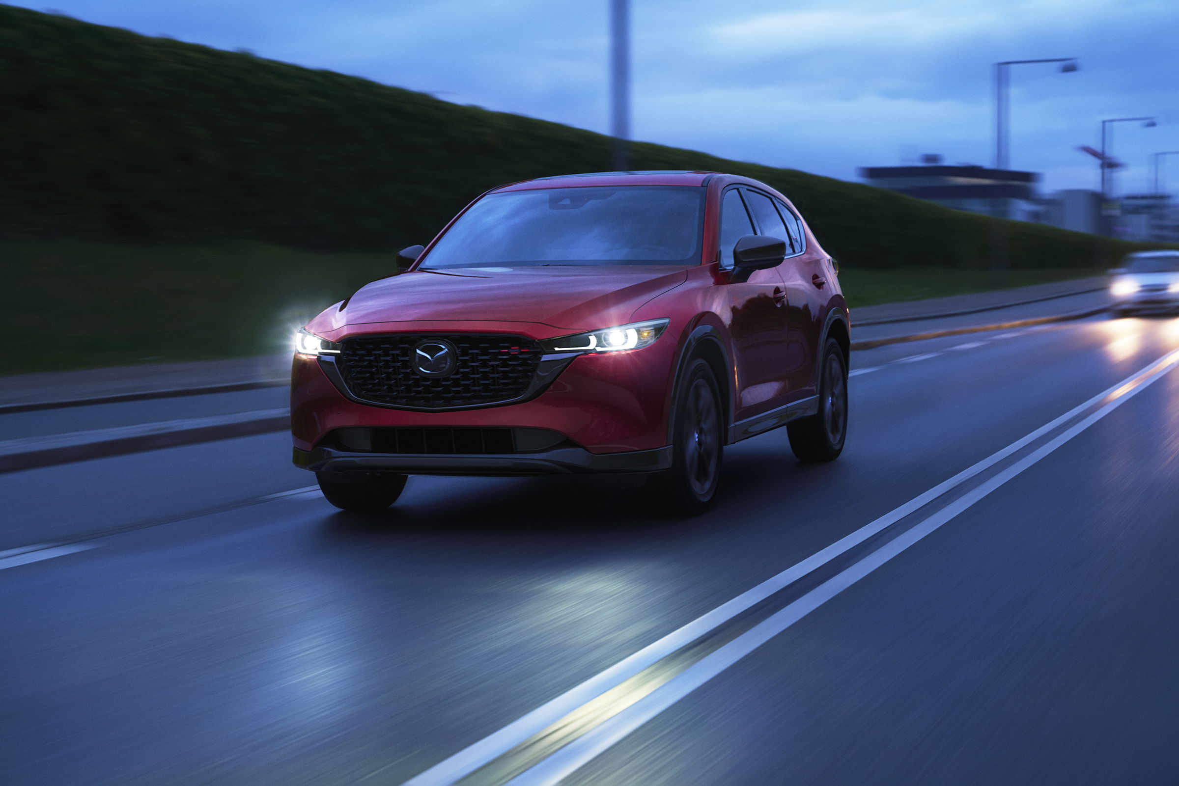 2023 Mazda CX-5 handling.