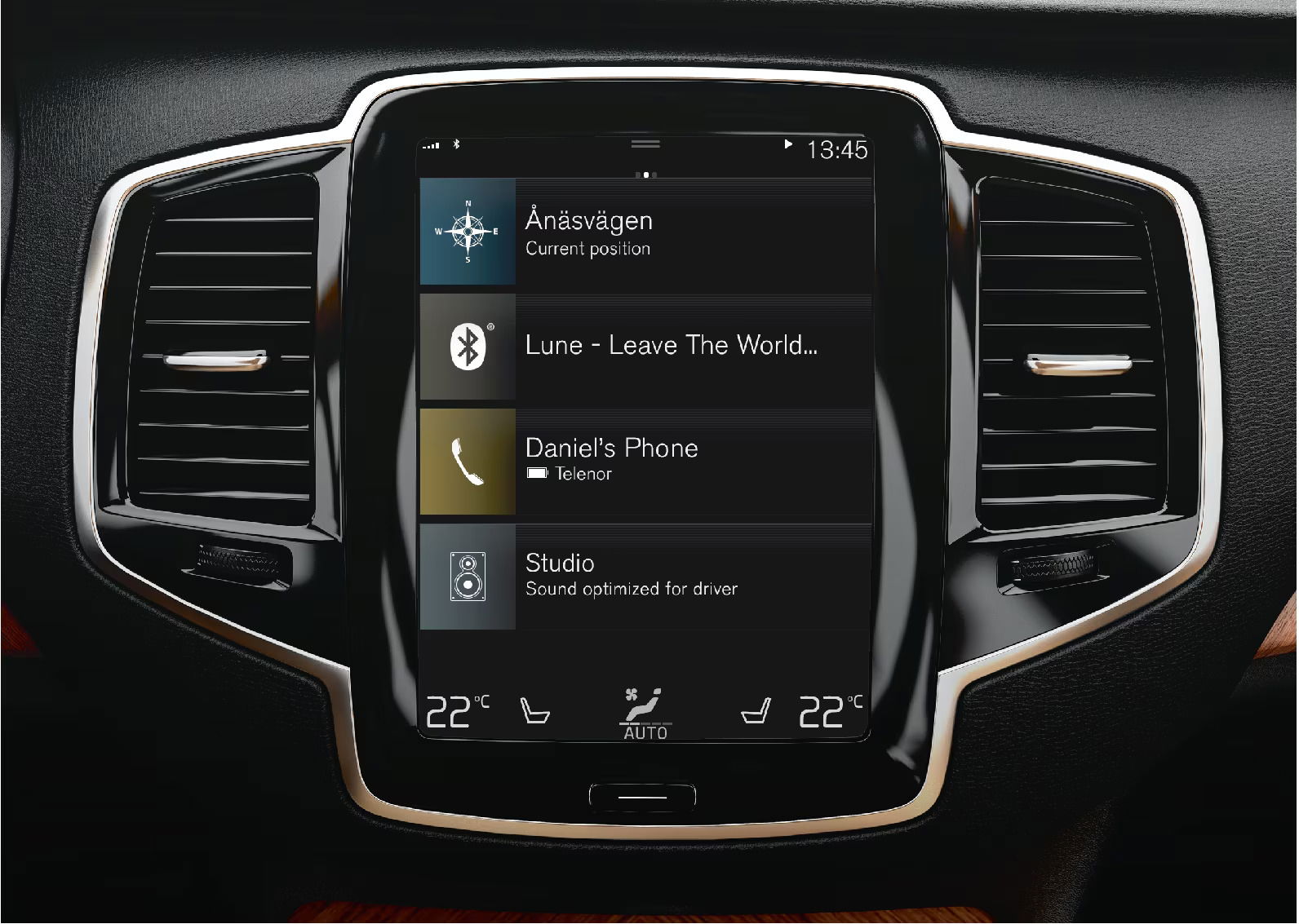 Volvo Sensus Connect touchscreen display.