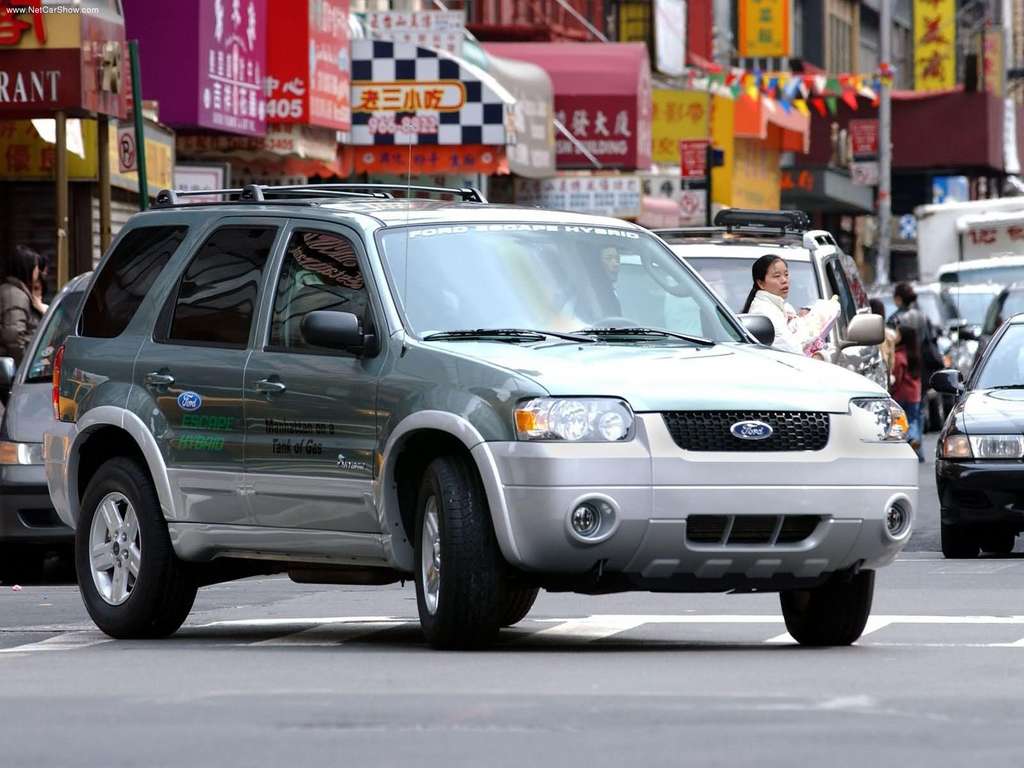 2005 Ford-Escape_Hybrid performance.