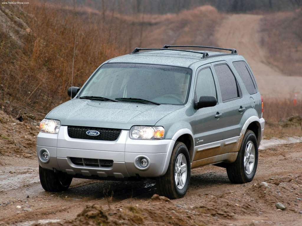 2005 Ford-Escape_Hybrid handling.