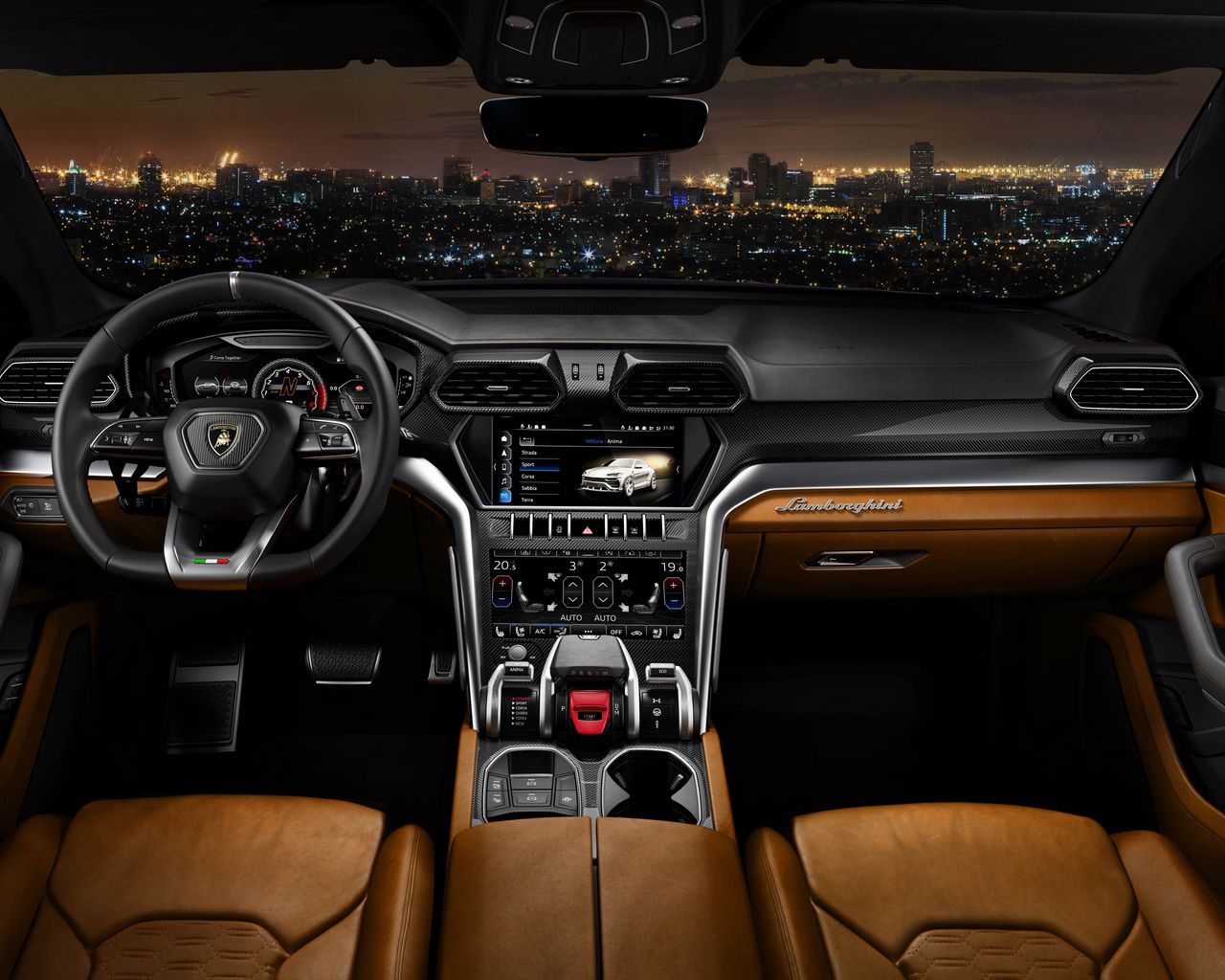 Lamborghini Urus interior and tech.